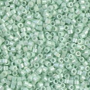 Miyuki delica Beads 11/0 - Opaque light mint ab DB-1506